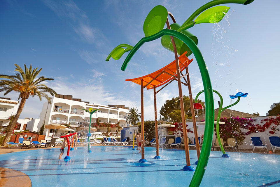 General view of the water play area