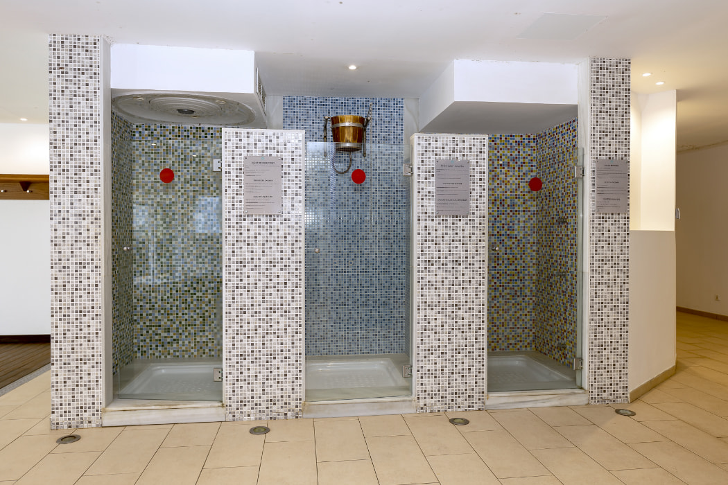 Sensation shower area